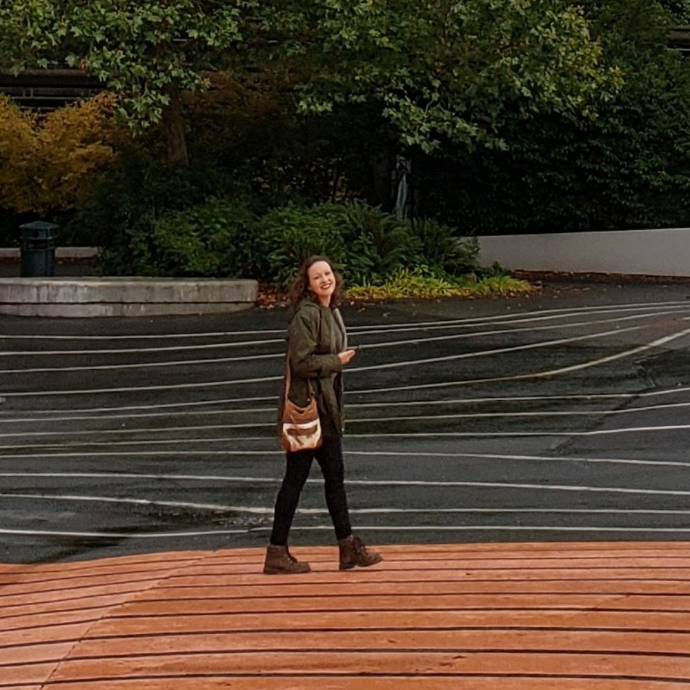 Meet your Posher, Sierra G